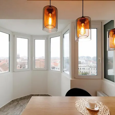 Modern With View *